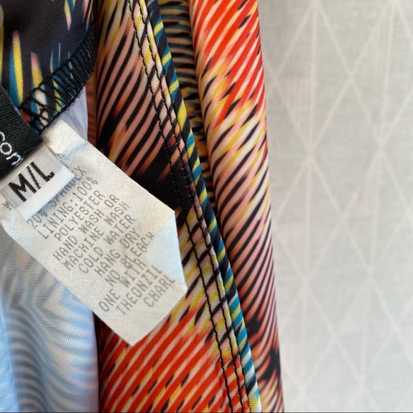 Onzie Charlie Capri Legging M/L - Picture 8 of 8